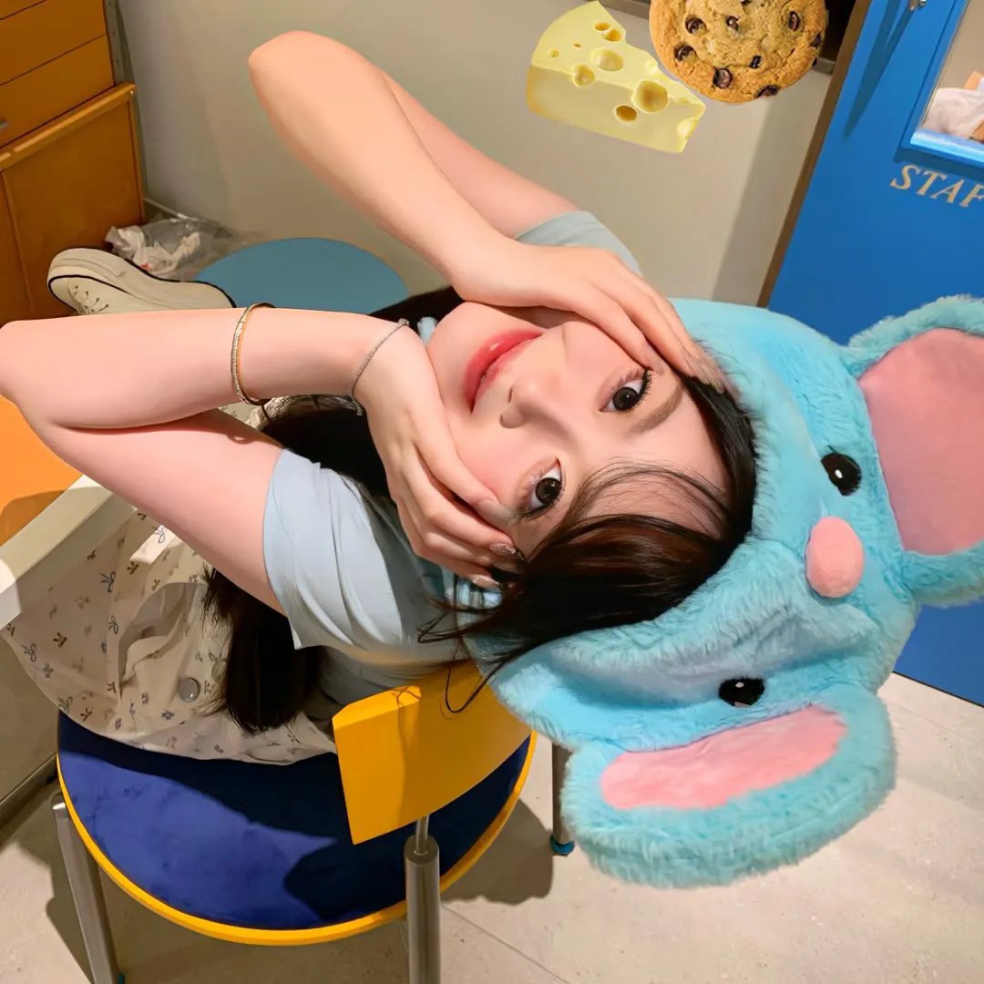 呢喃语页